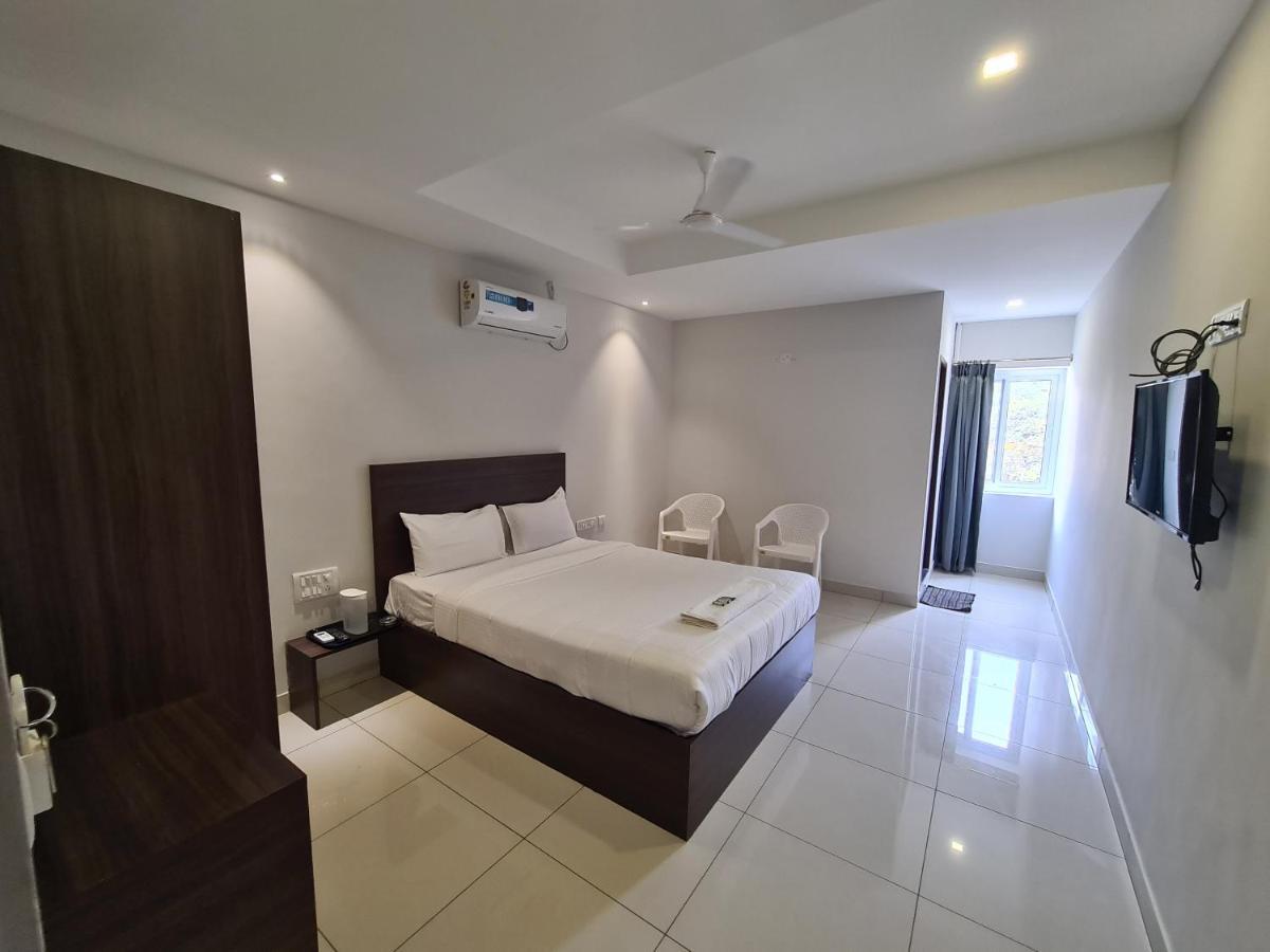 Hotel O Urban Inn Бенґалуру Екстер'єр фото